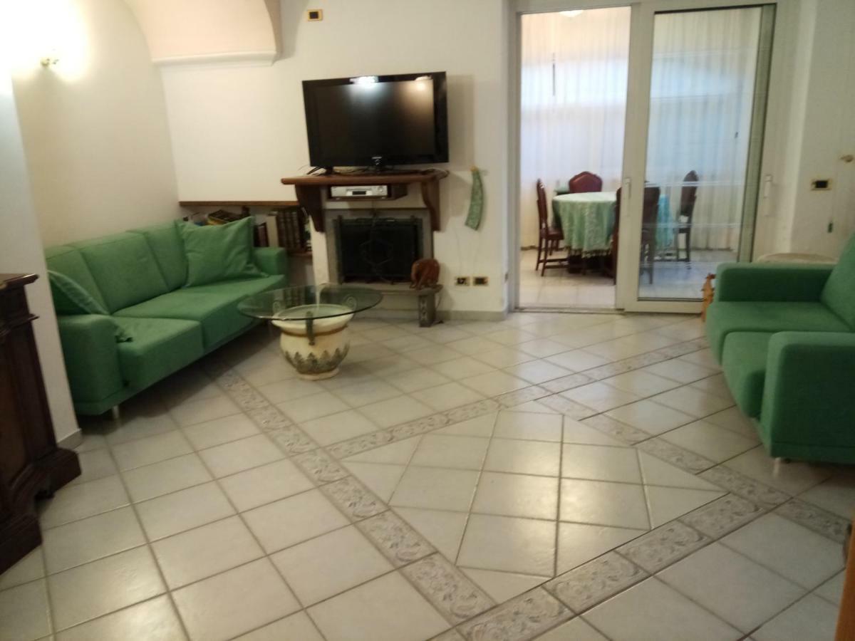 Villa Pithecusa Ischia Bagian luar foto
